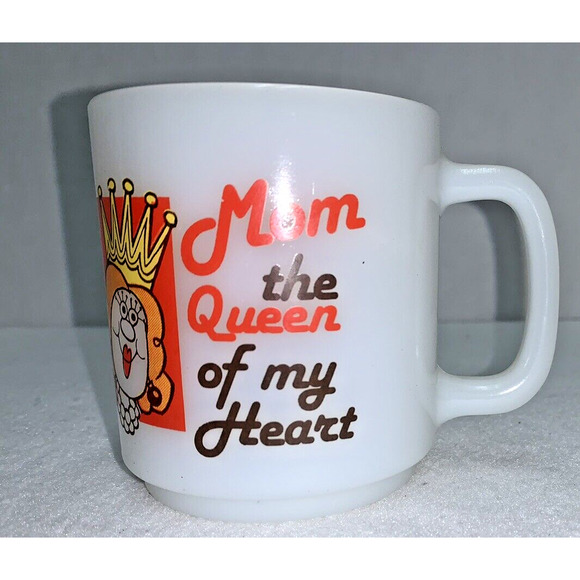 Mom the Queen of My Heart Glasbake USA Milk Glass Mug Mothers Day Gift Orange - Picture 1 of 9